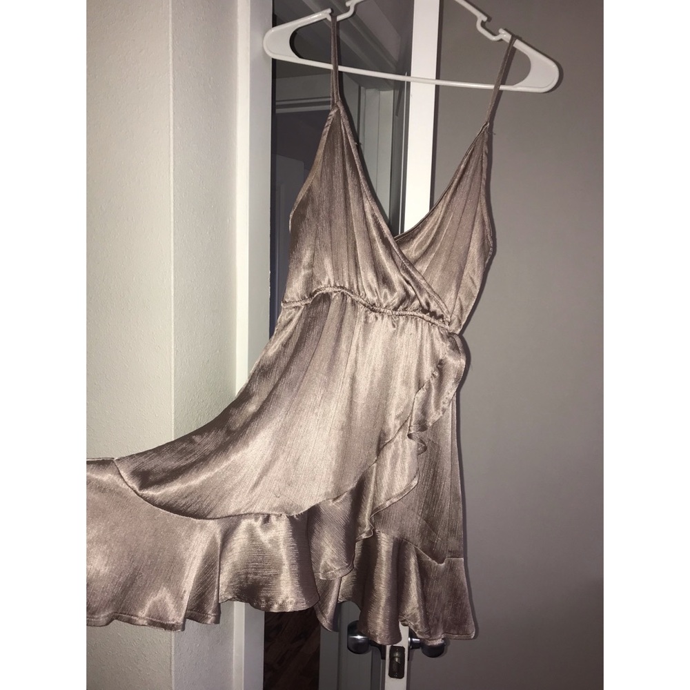 TOBI Party Dress in Lilac (size small/petite)